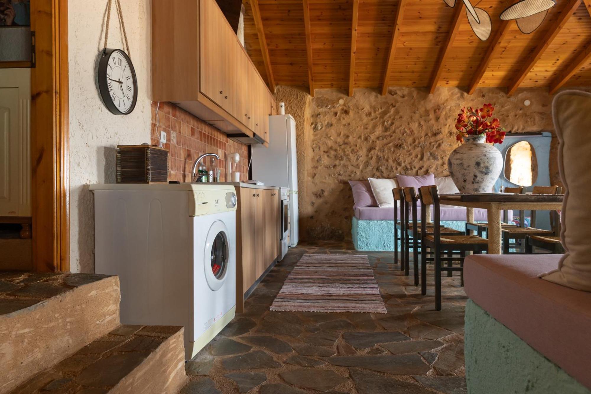 Vasiliki Cozy & Modern House Githio View Villa Eksteriør bilde